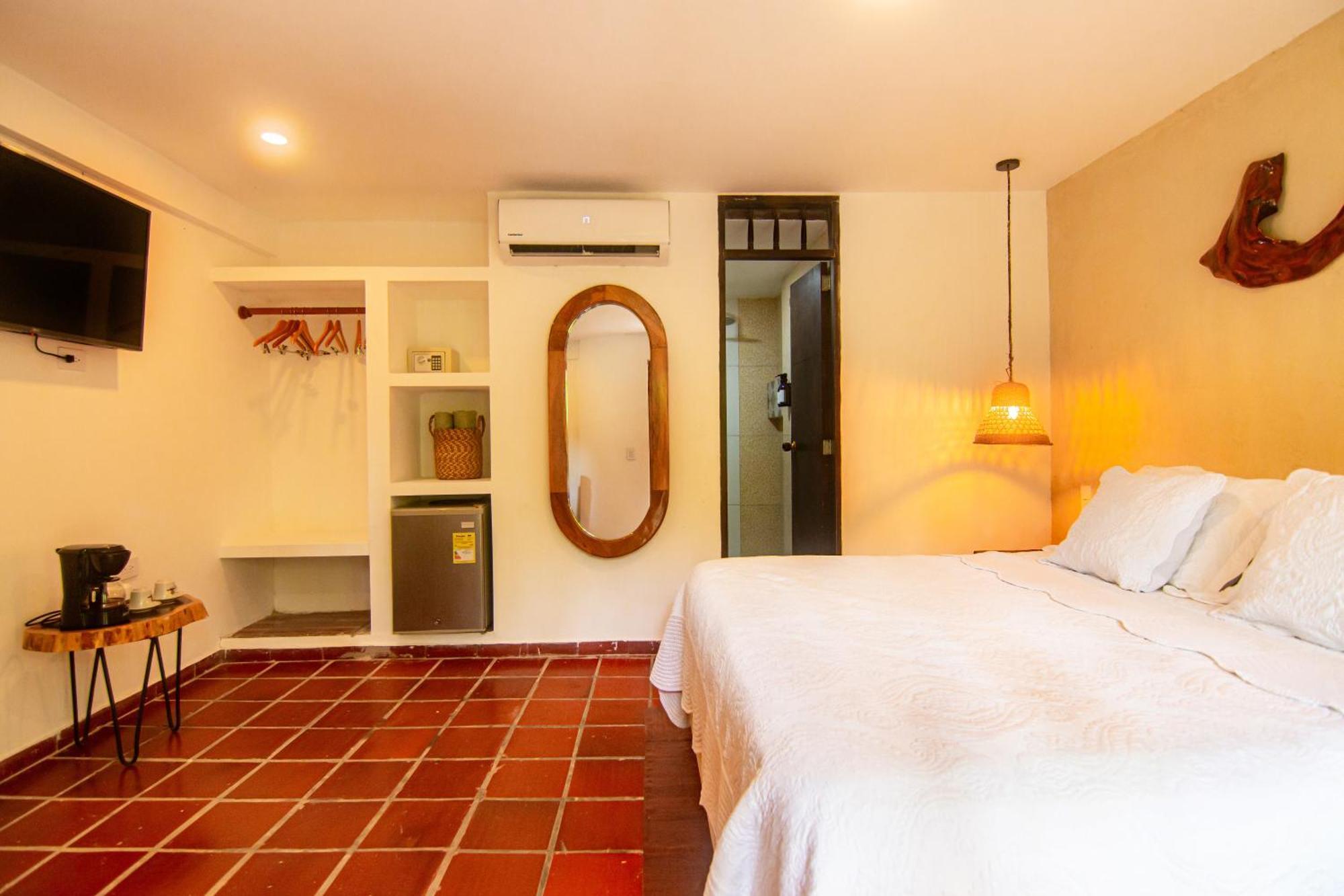 Portales Del Tayrona Garden Hotel Калабасо Экстерьер фото