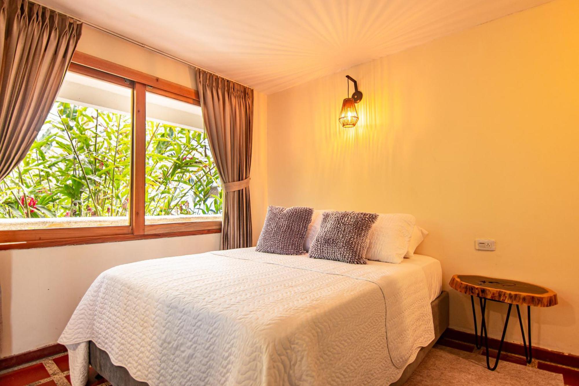 Portales Del Tayrona Garden Hotel Калабасо Экстерьер фото